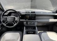 Land Rover Defender 13