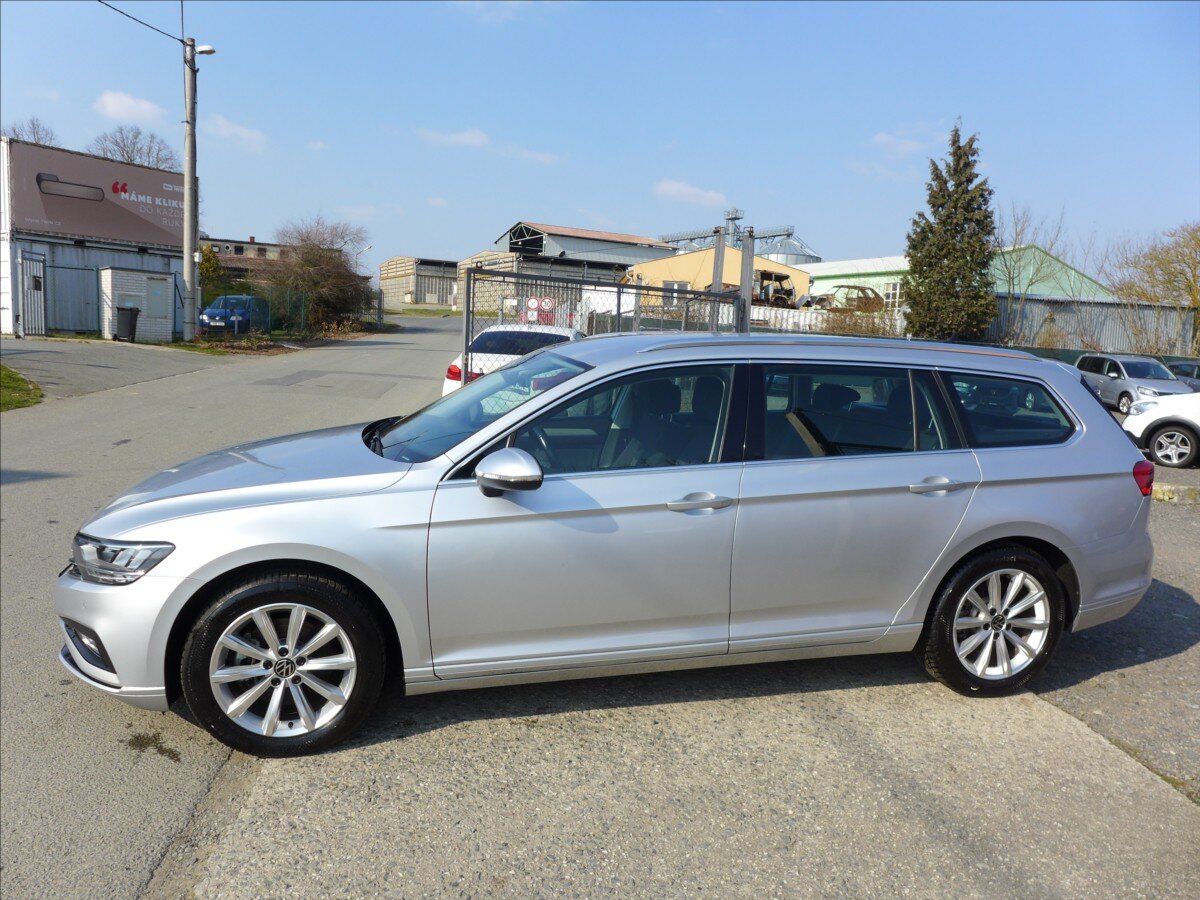 Volkswagen Passat Kombi 2,0 l 110 kw