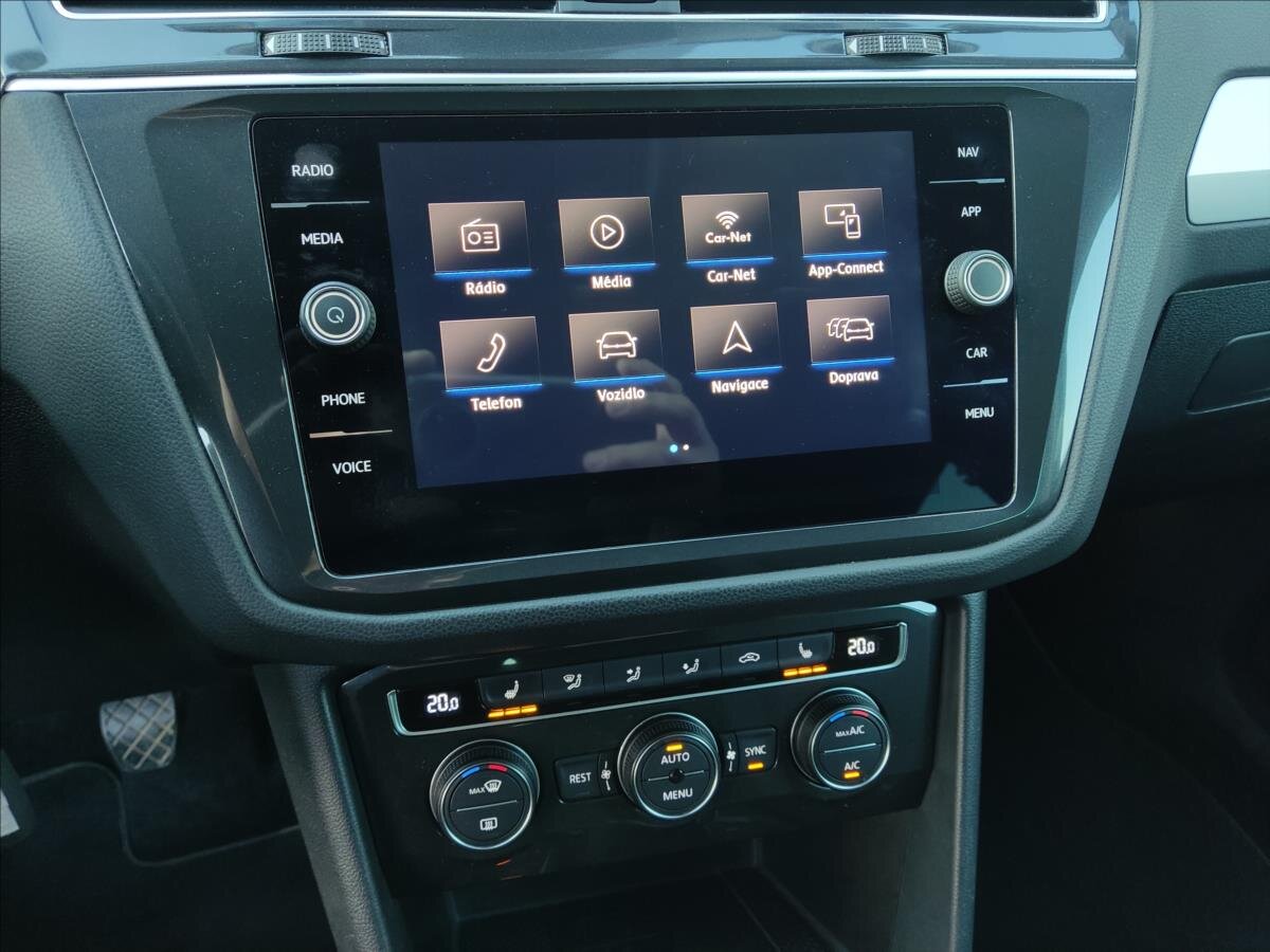 Volkswagen Tiguan SUV / Terénní 2,0 l 110 kw