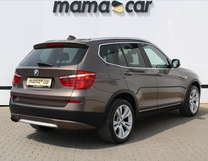 BMW X3 7