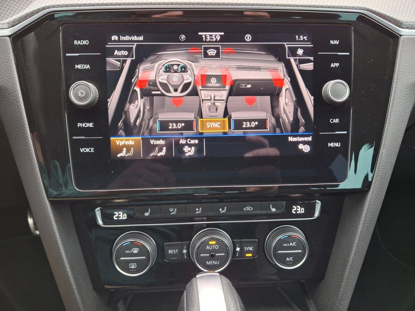 Volkswagen Passat Kombi 2,0 l 140 kw