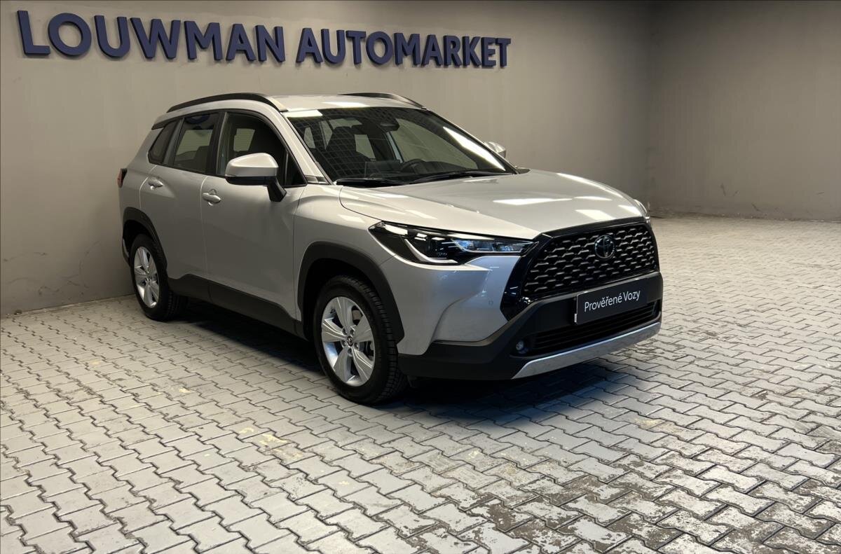 Toyota Corolla Cross SUV 1,8 l 72 kw