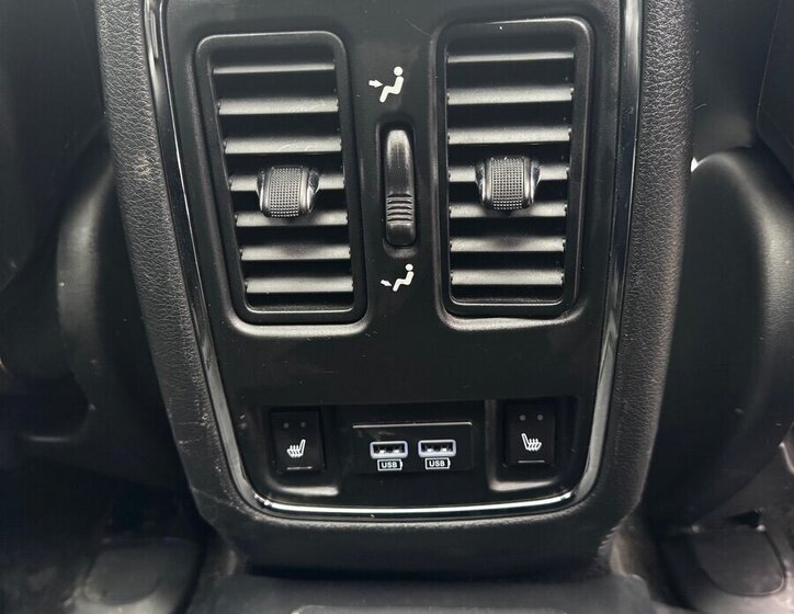 Jeep Grand Cherokee 13