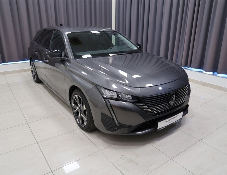 Peugeot 308 Kombi 1,5 l 96 kw