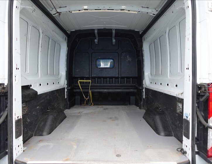 Ford Transit Ostatní 2,2 l 92 kw