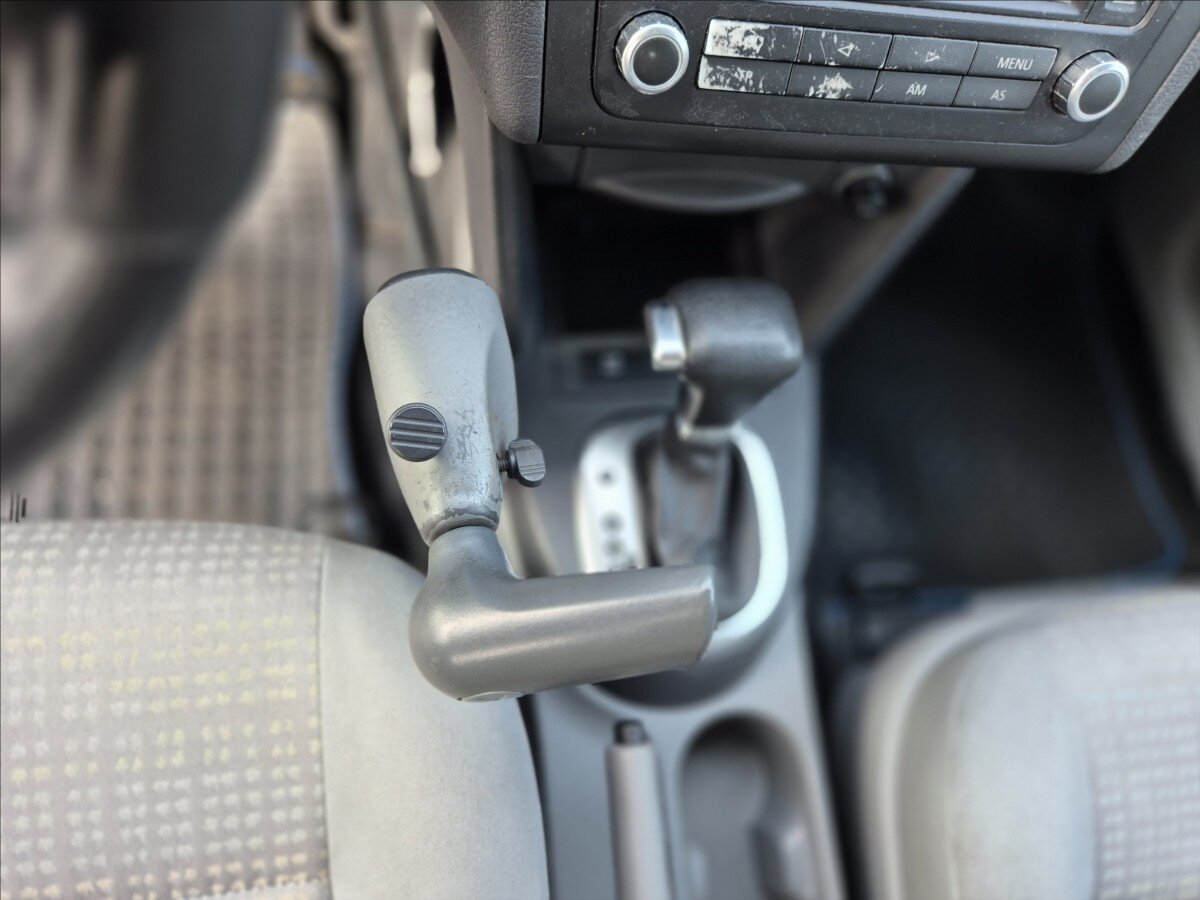 Volkswagen Caddy Kombi 1,9 l 77 kw