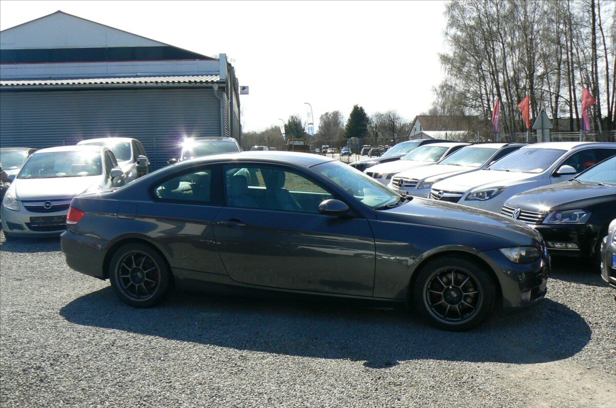 BMW Řada 3 Kupé 2,0 l 130 kw