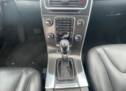Volvo V60 Kombi 2,4 l 158 kw