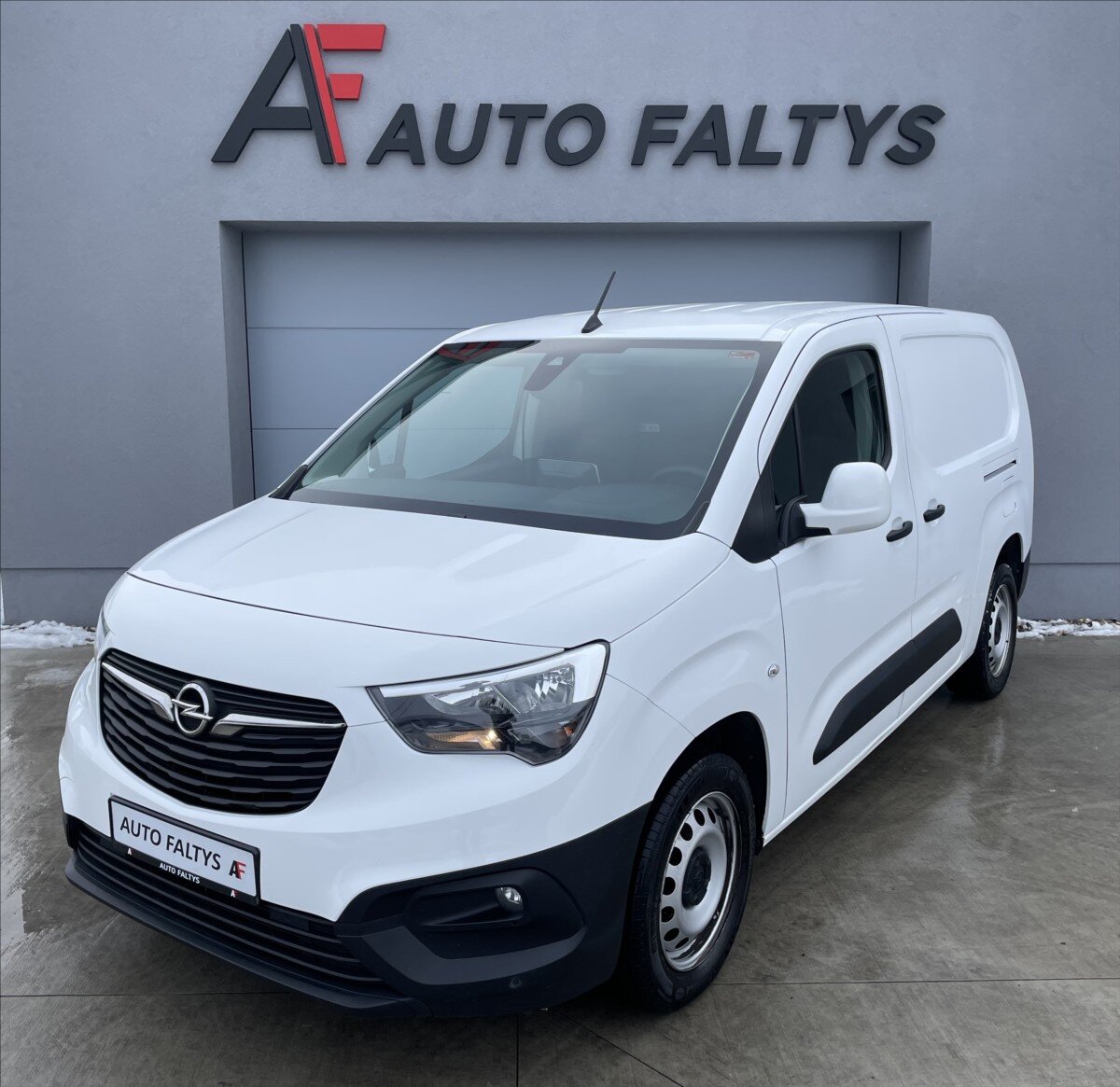 Opel Combo Skříň 1,5 l 96 kw