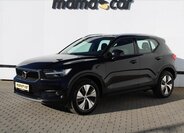 Volvo XC40 3
