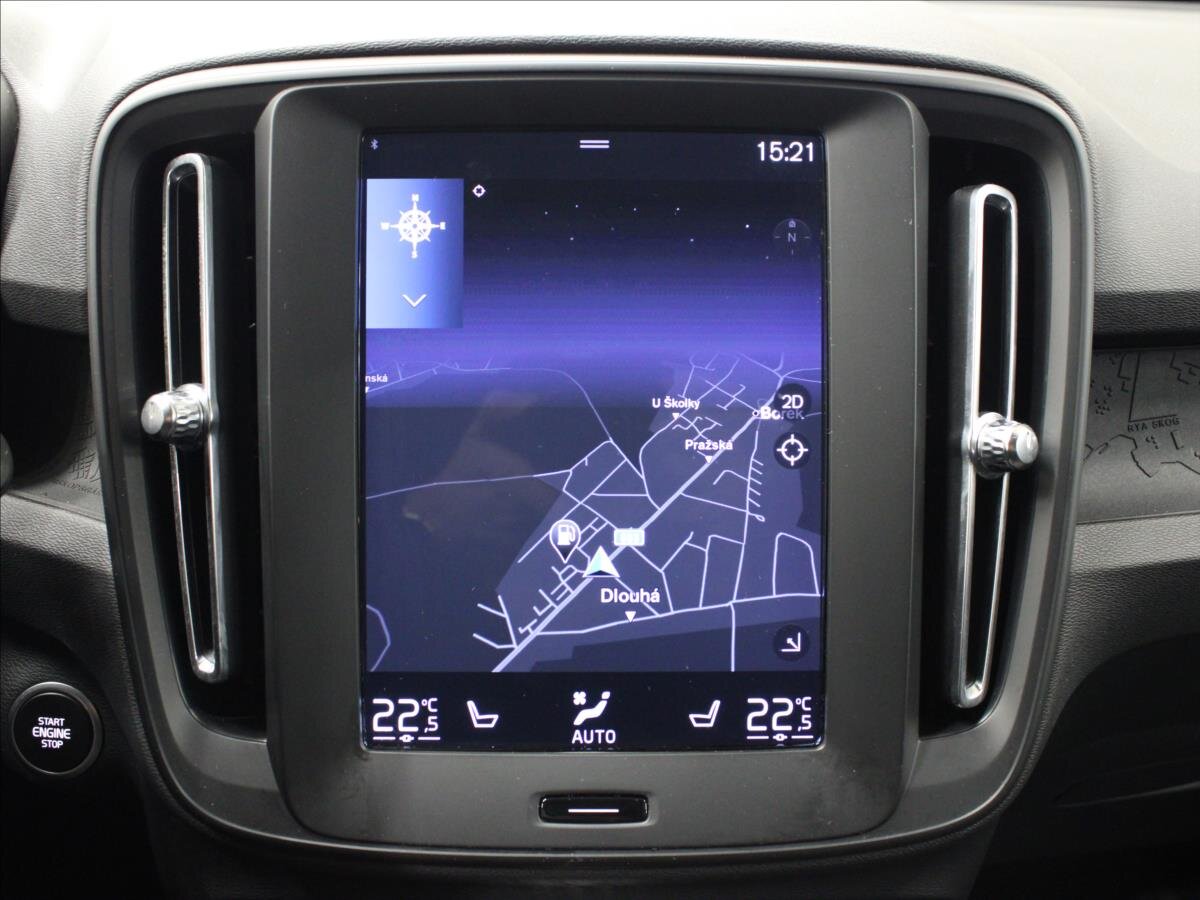 Volvo XC40 SUV 1,5 l 115 kw