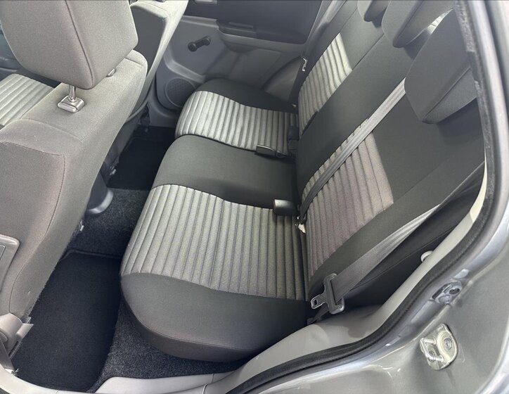 Suzuki SX4 Hatchback 1,6 l 88 kw