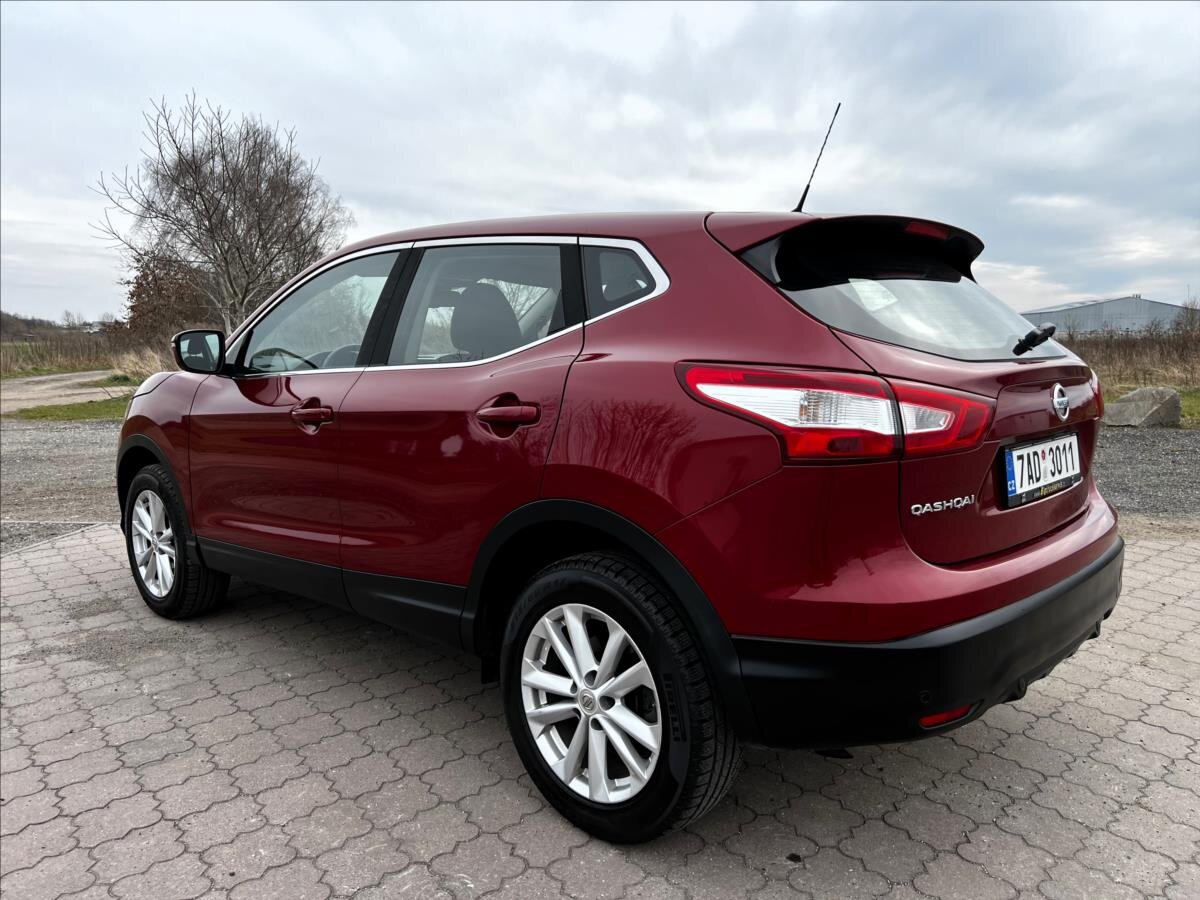Nissan Qashqai SUV / Terénní 1,2 l 85 kw