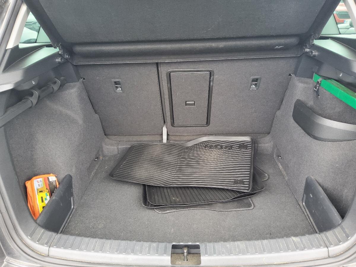 Škoda Karoq SUV 1,5 l 110 kw