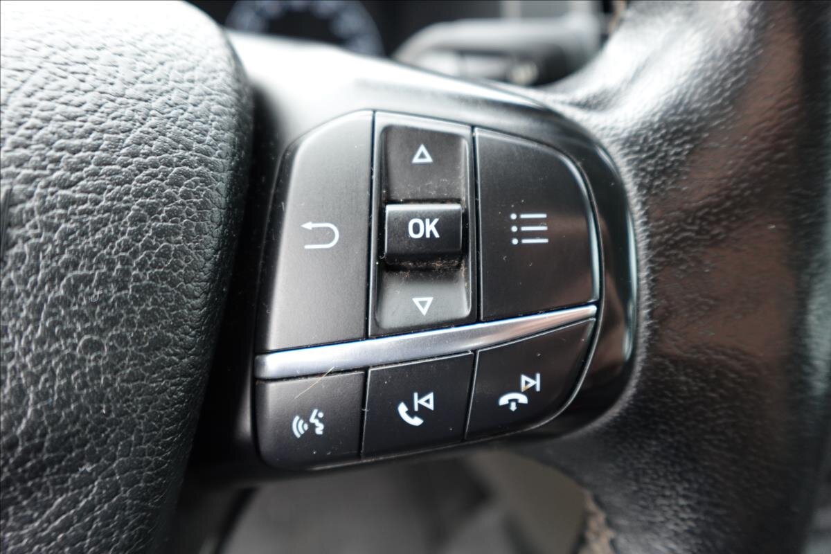 Ford Transit Valník 2,0 l 96 kw