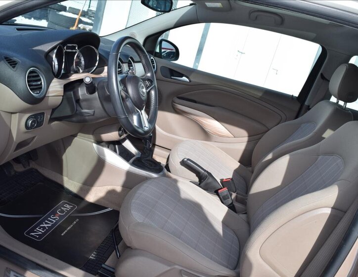 Opel Adam Hatchback 1,2 l 51 kw