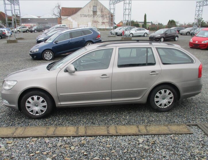 Škoda Octavia Kombi 1,6 l 77 kw