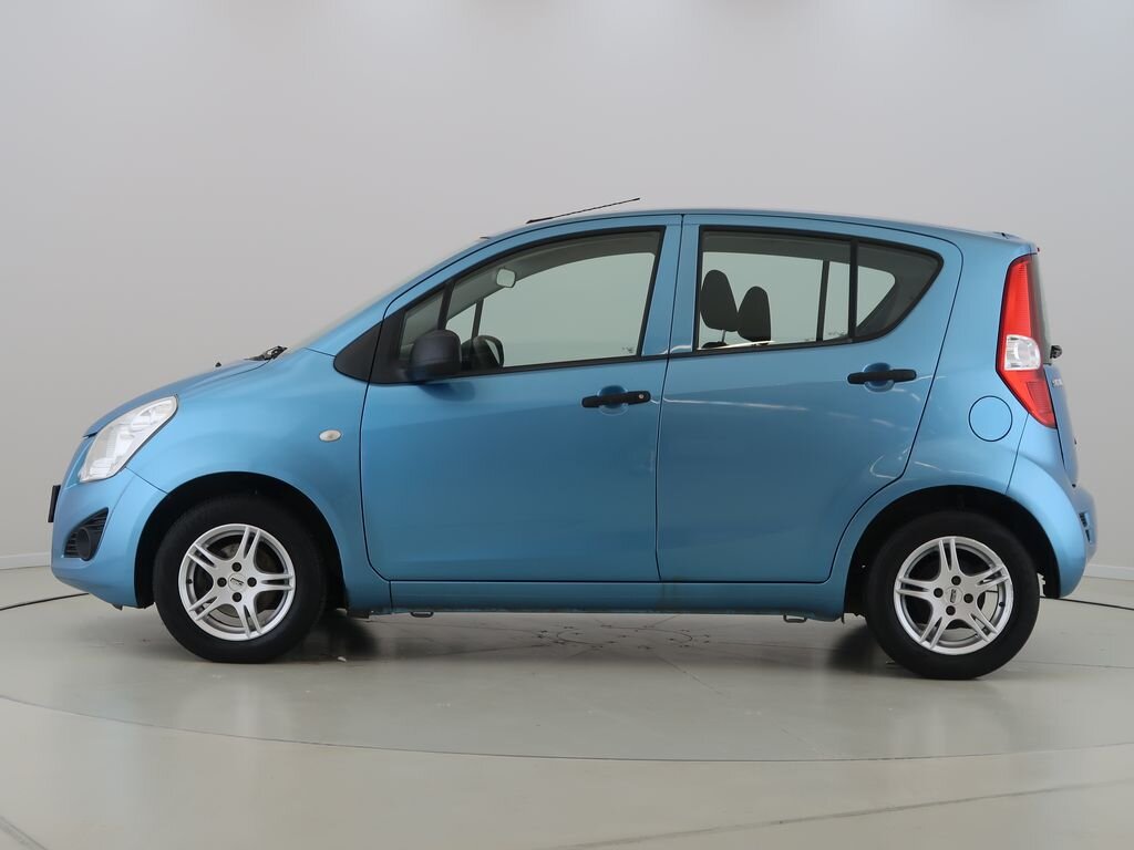 Suzuki Splash Hatchback 996,0 50 kw