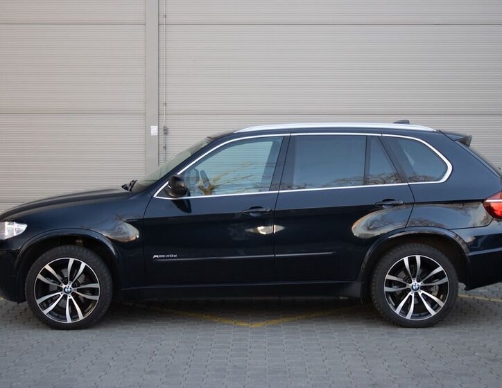 BMW X5 SUV / Terénní 3,0 l 225 kw
