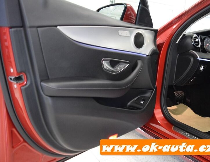 Mercedes-Benz Třídy E Sedan 0,0 110 kw