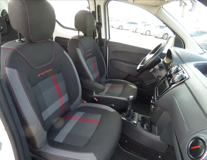 Dacia Dokker Kombi 1,6 l 75 kw