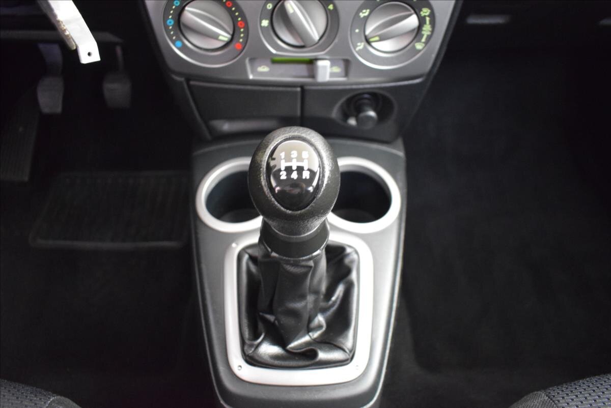 Mazda 2 Hatchback 1,4 l 59 kw