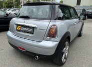 Mini Cooper Hatchback 1,6 l 88 kw