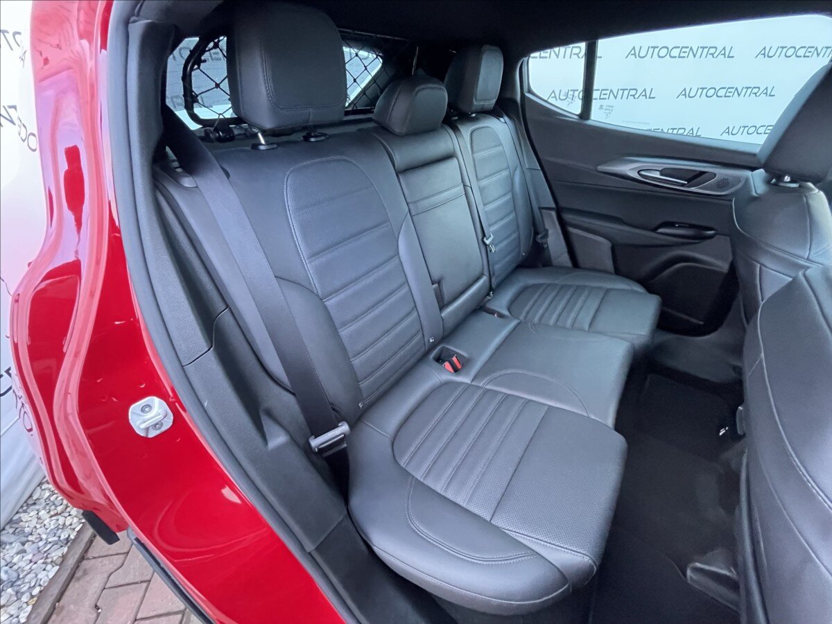 Alfa Romeo Tonale SUV 1,5 l 118 kw