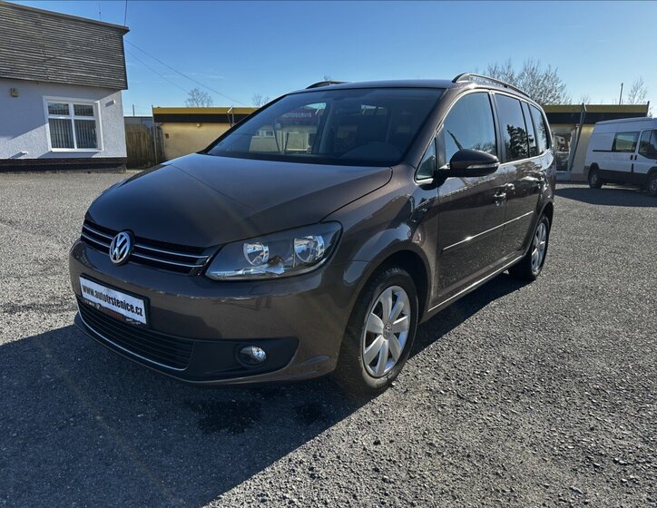 Volkswagen Touran MPV 1,2 l 77 kw