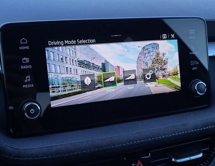 Škoda Fabia Hatchback 999,0 85 kw