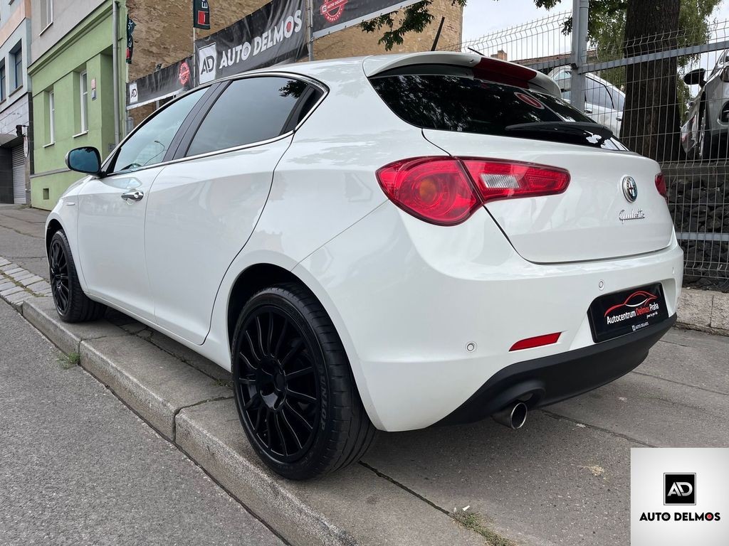 Alfa Romeo Giulietta