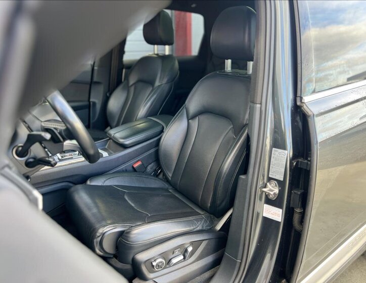 Audi SQ7 SUV 4,0 l 320 kw