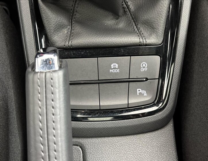 Škoda Scala Hatchback 999,0 85 kw