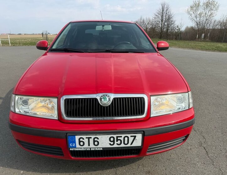 Škoda Octavia Sedan / Limuzína 1,6 l 75 kw
