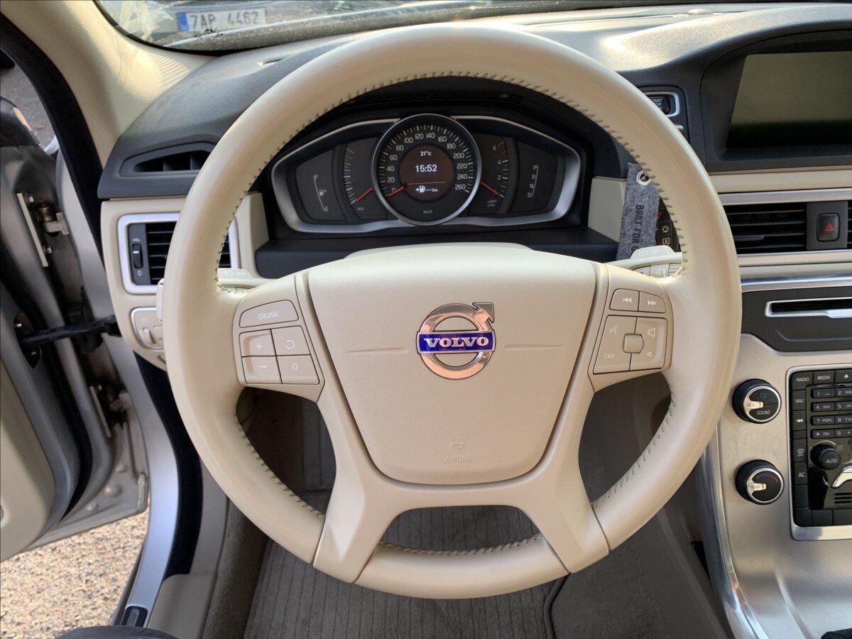 Volvo V70 Kombi 2,4 l 158 kw