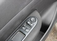 Peugeot 307 Hatchback 1,6 l 66 kw