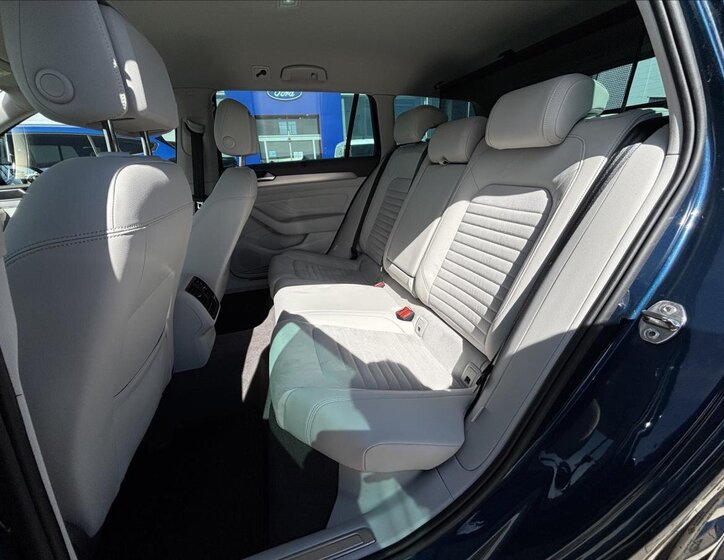 Volkswagen Passat Kombi 2,0 l 147 kw