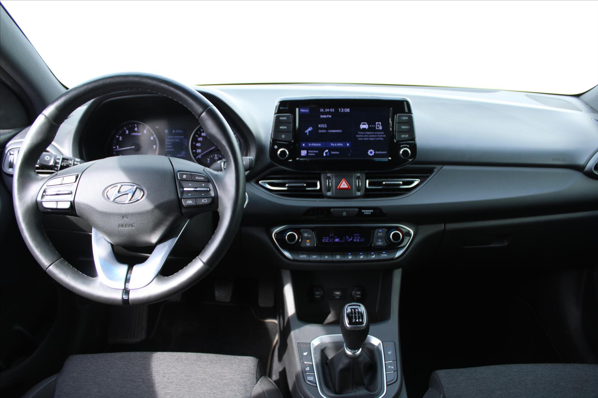 Hyundai i30 Liftback 1,5 l 117 kw