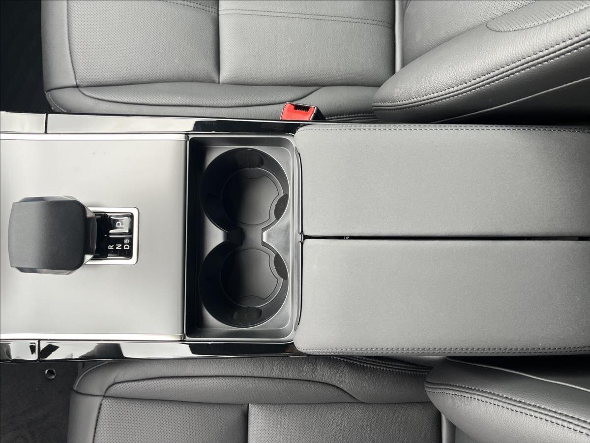 Land Rover Range Rover Evoque SUV / Terénní 1,5 l 198 kw