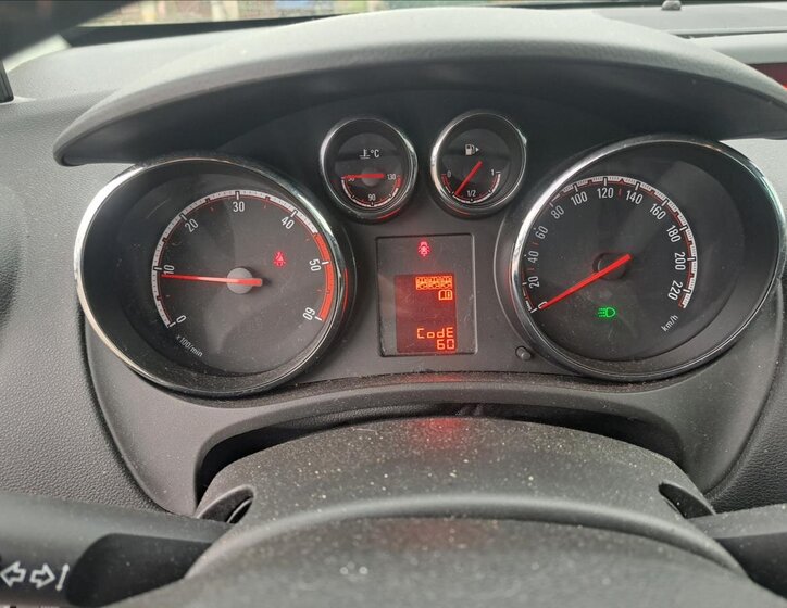 Opel Meriva Hatchback 1,2 l 55 kw