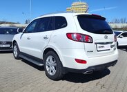 Hyundai Santa Fe SUV / Terénní 2,2 l 145 kw
