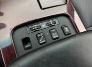 Lexus GS 300 Sedan / Limuzína 3,0 l 183 kw