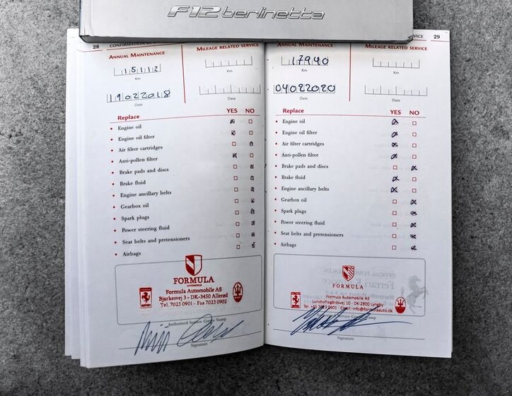 Ferrari F12 Berlinetta 39