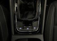 Škoda Karoq SUV 1,5 l 110 kw