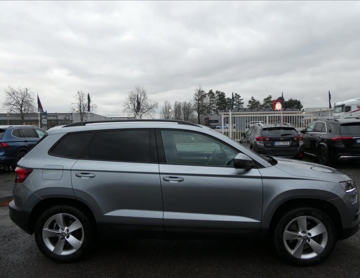 Škoda Karoq SUV 2,0 l 110 kw