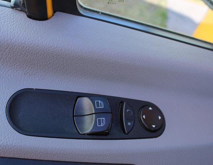 Mercedes-Benz Sprinter Užitková 2,1 l 120 kw