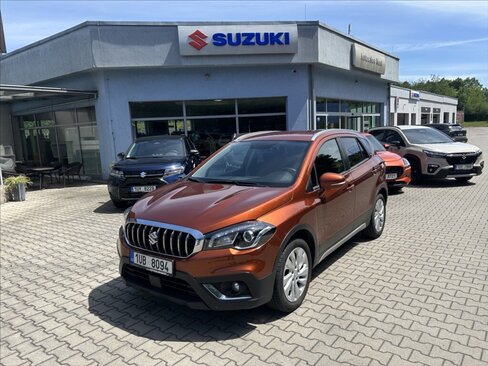 Suzuki S-Cross SUV / Terénní 1,4 l 103 kw