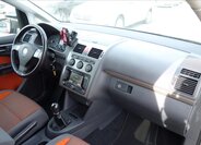 Volkswagen Touran MPV 2,0 l 103 kw