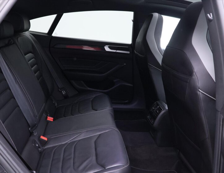 Volkswagen Arteon Hatchback 2,0 l 200 kw