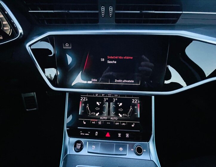 Audi A6 Allroad Kombi 3,0 l 210 kw